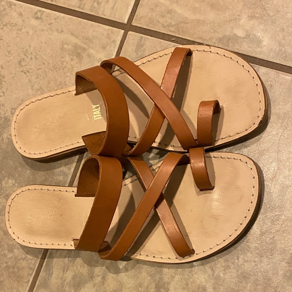 Seychelles sandals size 7